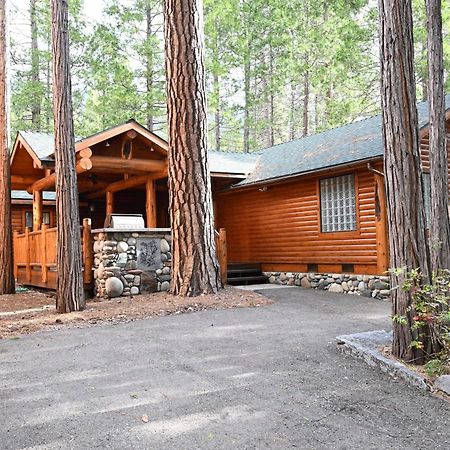 Grizzly Giant Villa Wawona Exterior foto